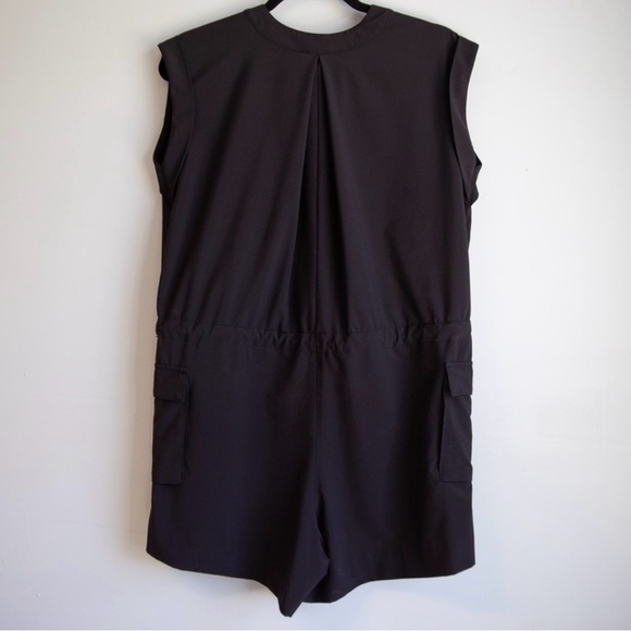 Athleta Sutton Romper Black Size 4 Tie Waist Lightweight Travel One Piece - Picture 3 of 5